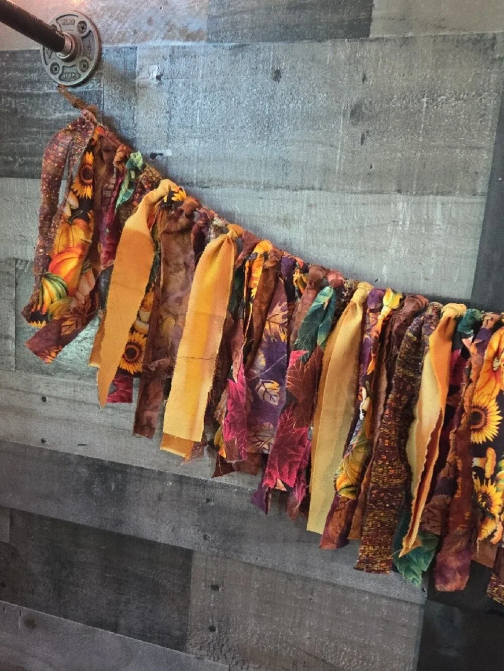 Autumn Harvest Garland Sunflowers!! Approx 45